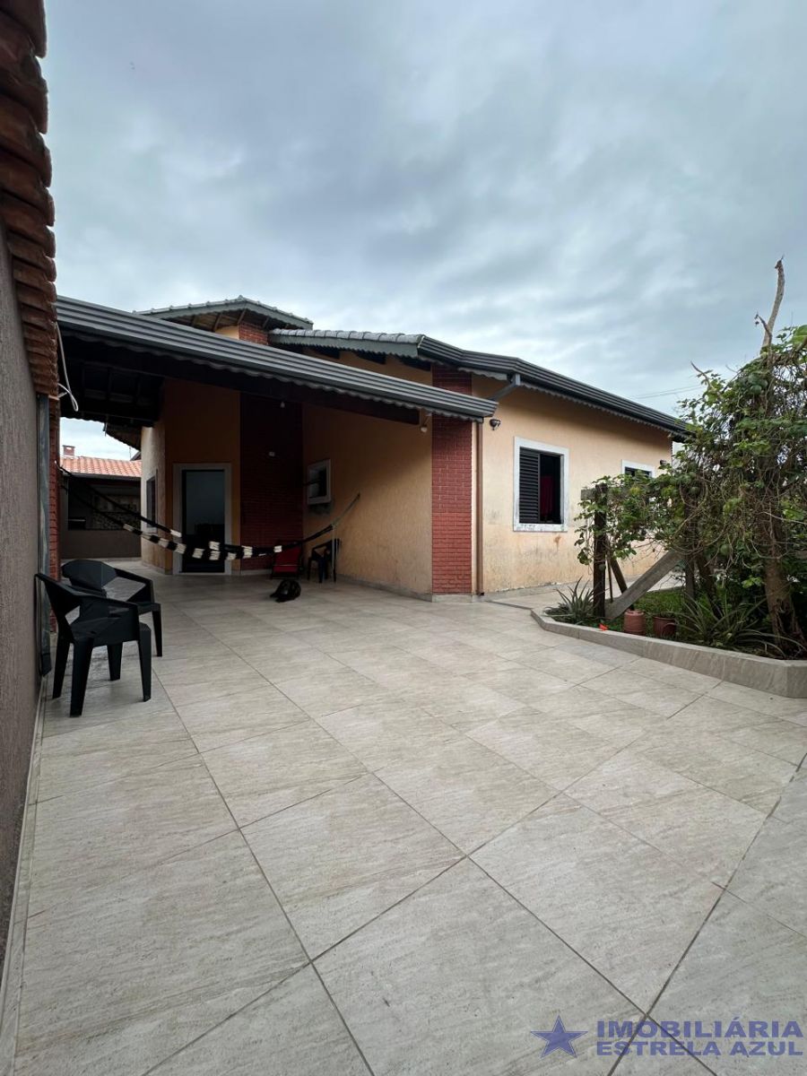 Casa no bairro Parque Turistico