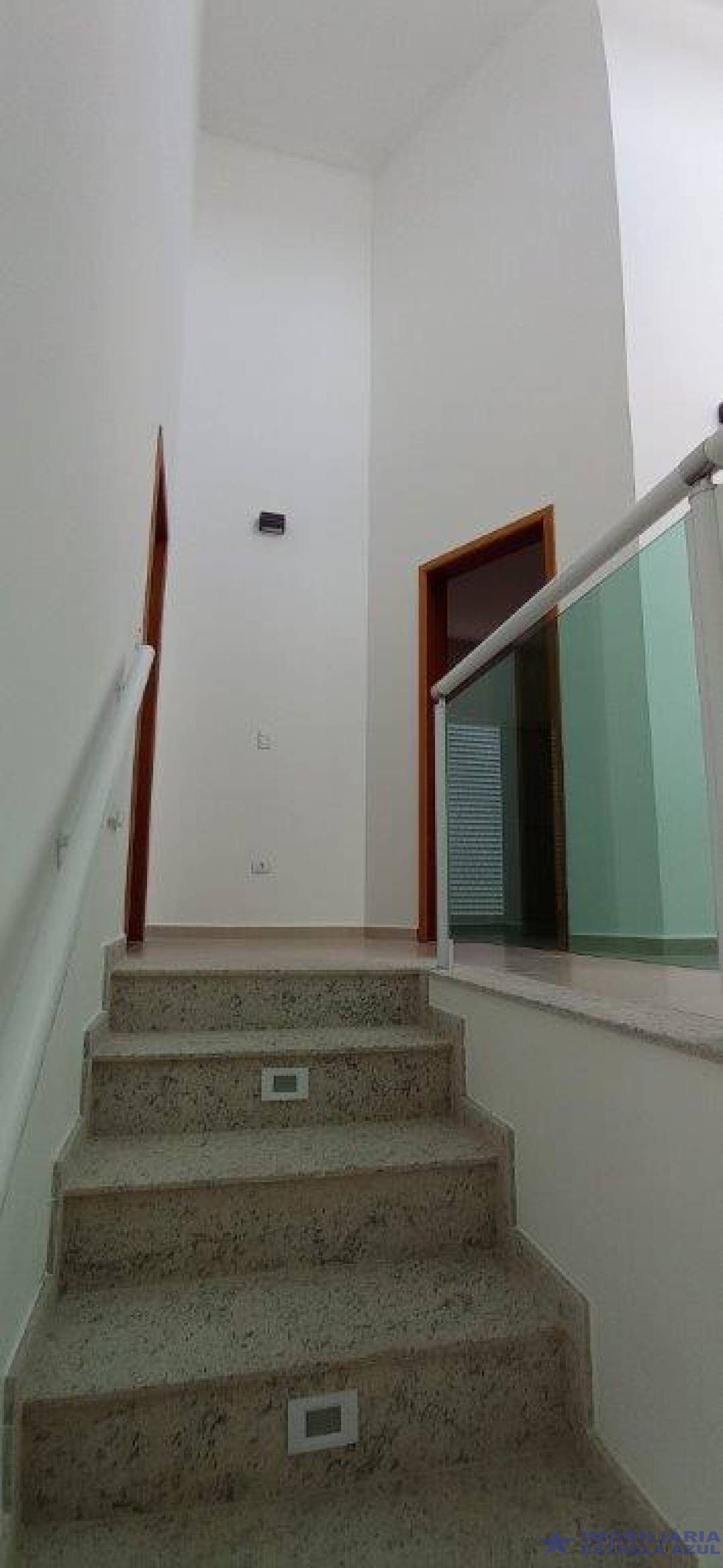 Conjunto no bairro Jardim Pampas