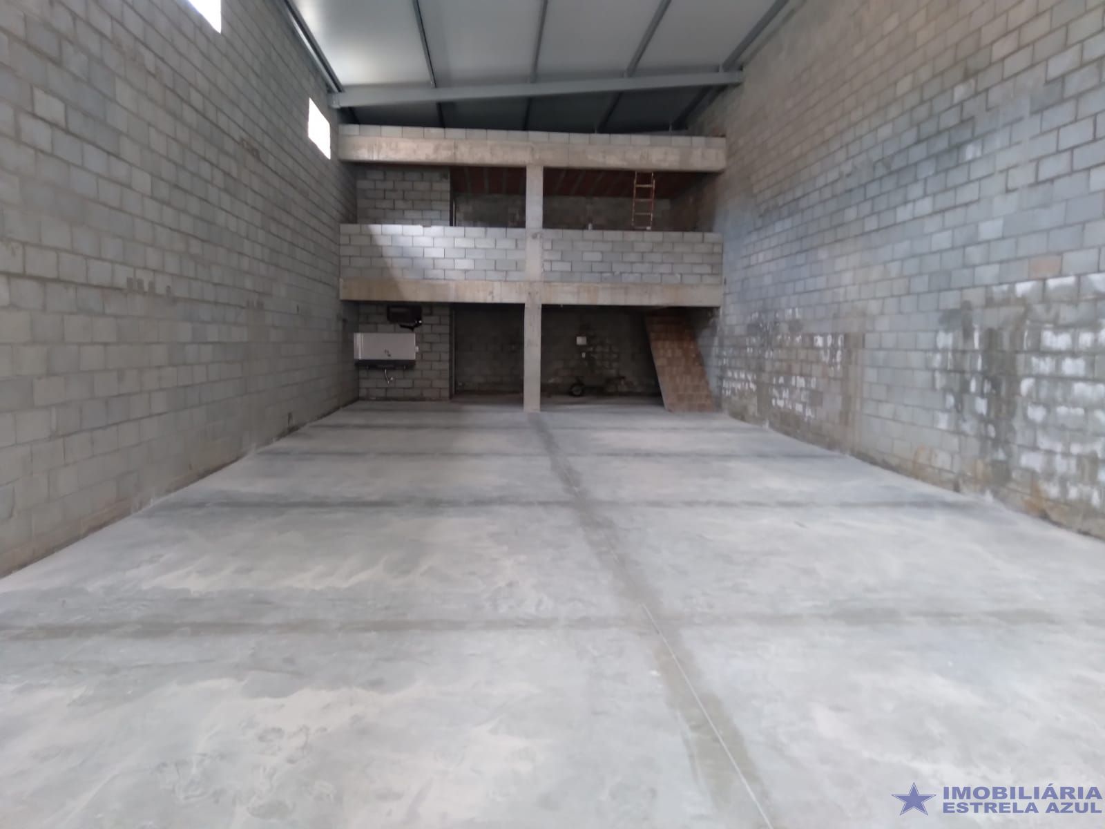 Salão no bairro Perus