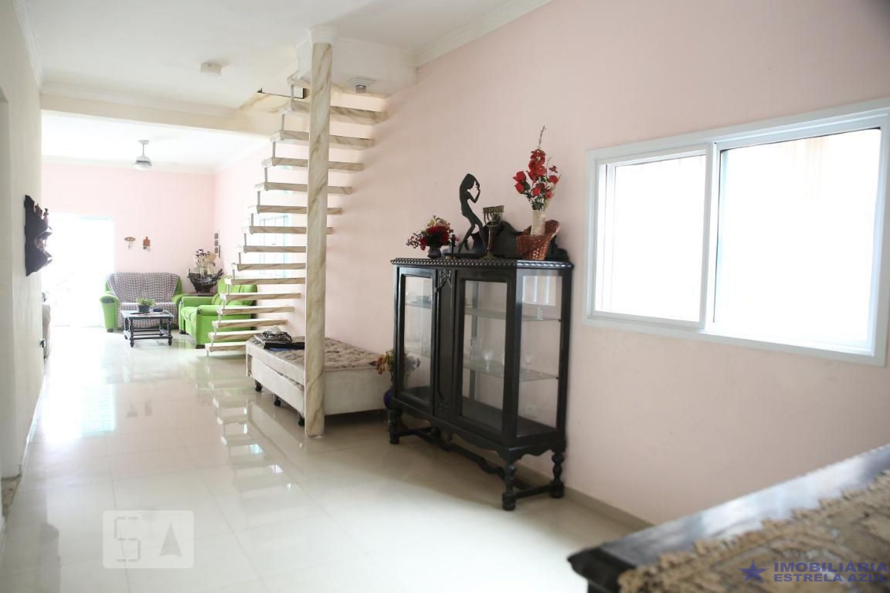 Conjunto no bairro Balneário Maracanã